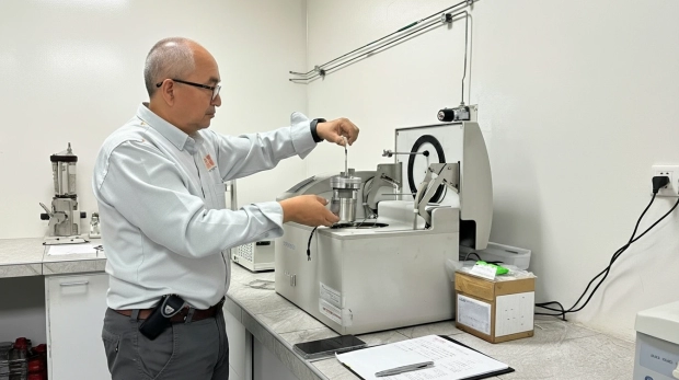 32. Alimetnos Calorias. Calorímetro isoperibólico